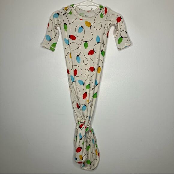 NWT LITTLE SNUGGLES CHARLIE'S PROJECT Christmas Lights Knotted Gown Newborn - Picture 1 of 4